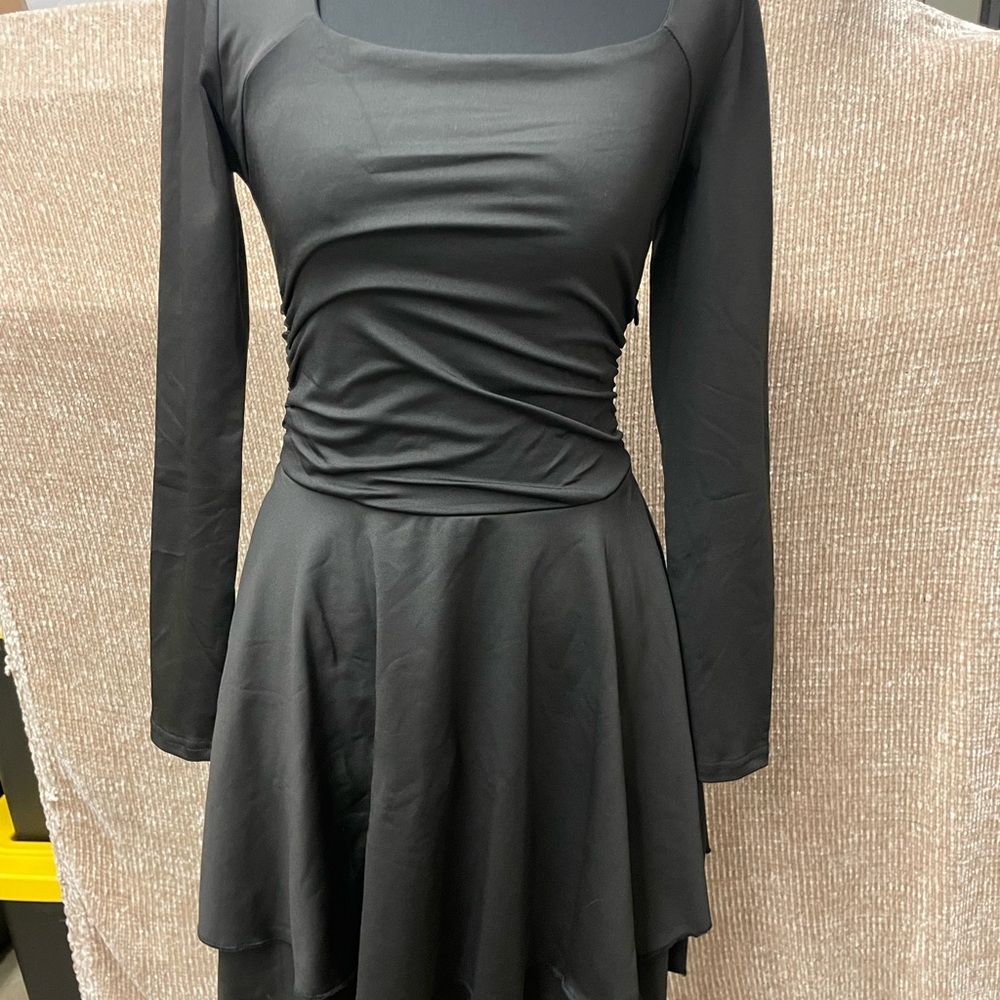 Elegant Black Long Sleeve Dress